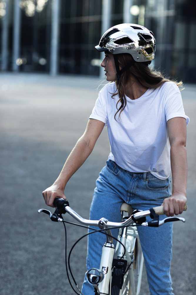 ABUS Hyban 2.0 polar white – Bild 14