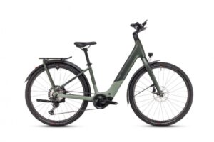 E-Bike Trekking Cube Kathmandu Hybrid C:62 SLT 400X Bosch Drive Unit Performance SX 400 Wh